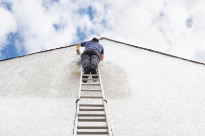 Peinture extérieure à la Rivière — façades et ravalement